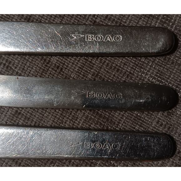 BOAC Flatware & Knives (6 Total) Forks Have 3 Tynes British Overseas Airlines - Picture 6 of 9